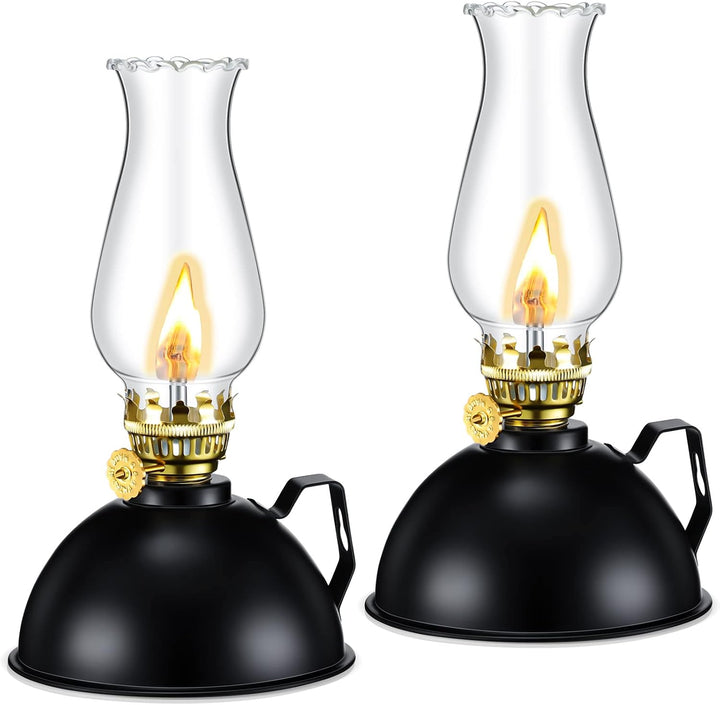 Vintage glazen en metalen olielampen set van 2. Ideaal voor sfeervolle binnen- of buitenverlichting & noodverlichting.