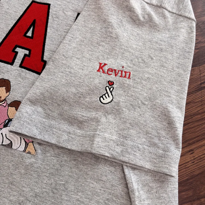 Unieke DadStitch hoodie met geborduurde foto van favoriete herinnering, ideaal voor papa.