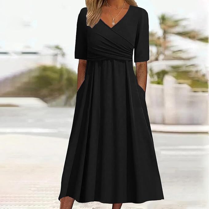 Vintage damesjurk met V-hals en korte mouwen. Elegante katoenmix voor tijdloze stijl.