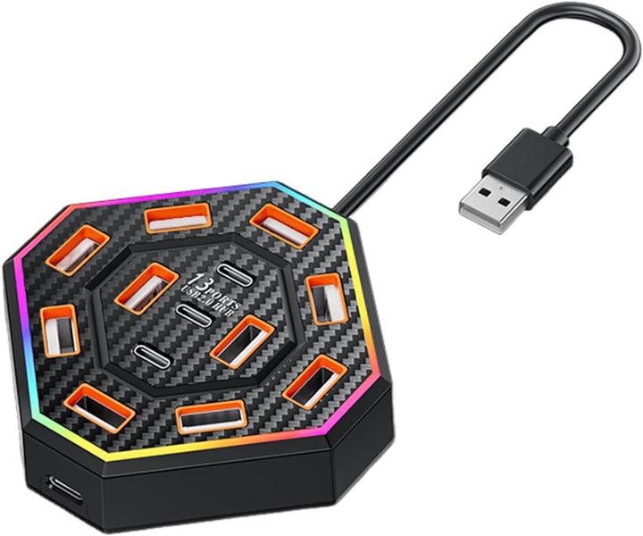 Wit Lumora USB-C dockingstation, 13 poorten, getoond vanuit bovenaanzicht met RGB-gloed.