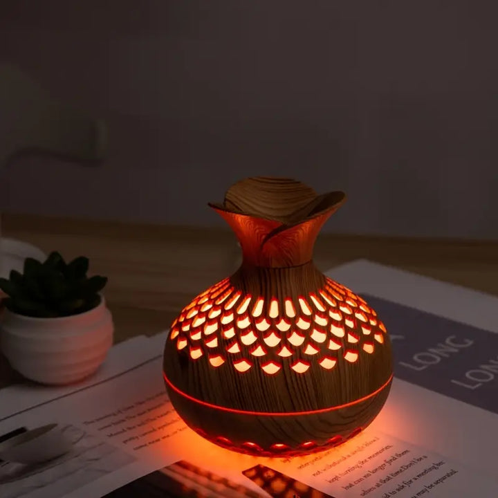 Stijlvolle AromaBloom diffuser, perfecte interieur decoratie voor aromatherapie, ontspanning en rust thuis.
