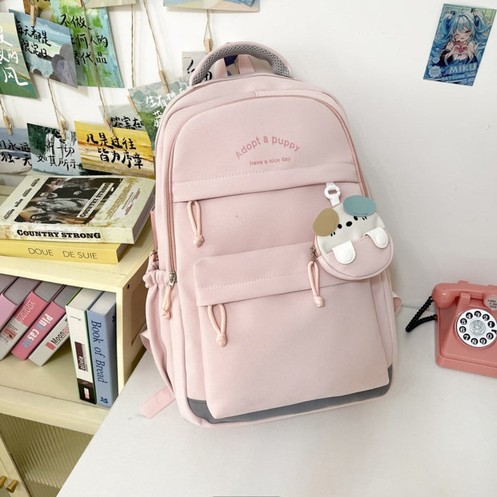 Unisex forenzenrugzak, lichtgewicht & ruim, ideaal als schooltas of werktas voor dagelijks gebruik.