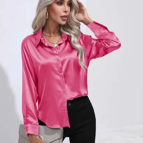 Damesblouse met elegante uitstraling, lange mouwen en losse fit. Zakelijke en casual mode.