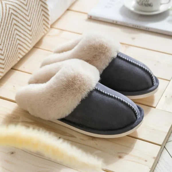 Nieuwe zachte unisex pantoffels met bont, knusse huisschoenen voor warmte en comfort thuis.