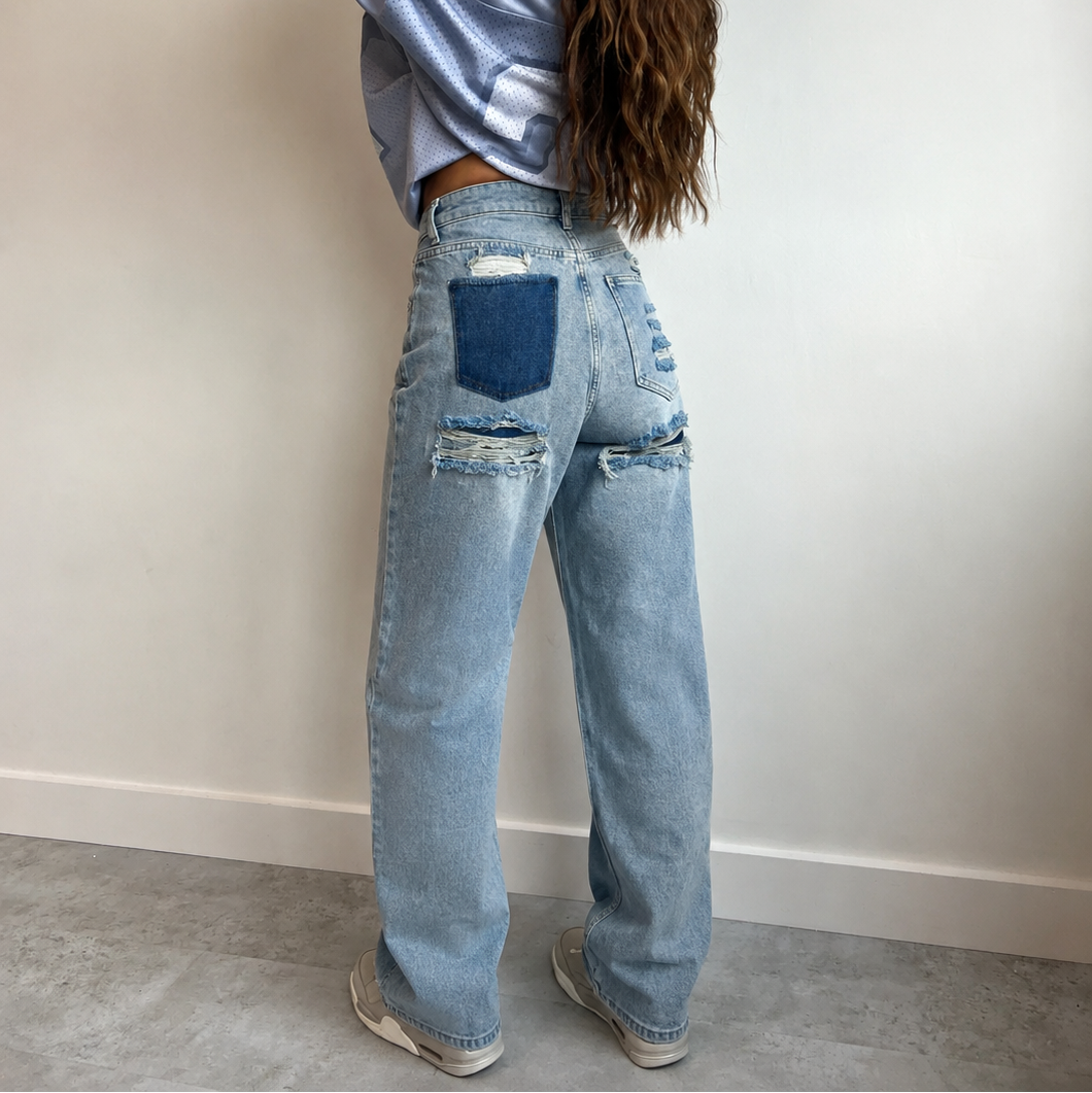 Dames vintage rechte jeans WC2026 met scheuren in blauw denim, stijlvol en comfortabel voor een casual look.