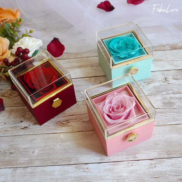 Eeuwige roos, prachtig gepresenteerd in een box, ideaal als persoonlijk geschenk voor Valentijn of jubileum.