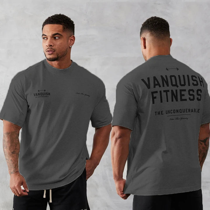 Heren sportkleding: ruimvallend trainingsshirt met korte mouwen en ronde hals, geschikt voor grote maten.