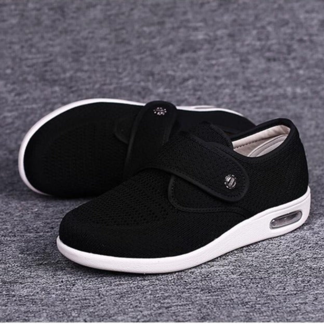 Comfortabele Anika schoenen voor gevoelige voeten, brede pasvorm speciaal voor diabetespatiënten, ademend.