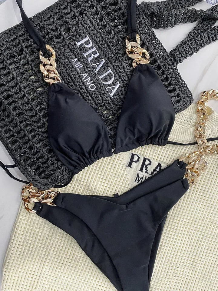 Comfortabele en stijlvolle dames bikini set, een must-have voor elke zomerse zwemkleding collectie.