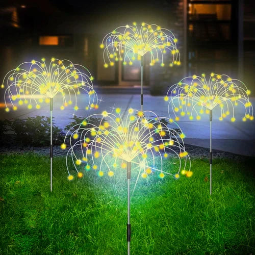 Sfeervolle waterdichte tuinlamp; zonne-energie, creëert een betoverend vuurwerkeffect in de tuin.