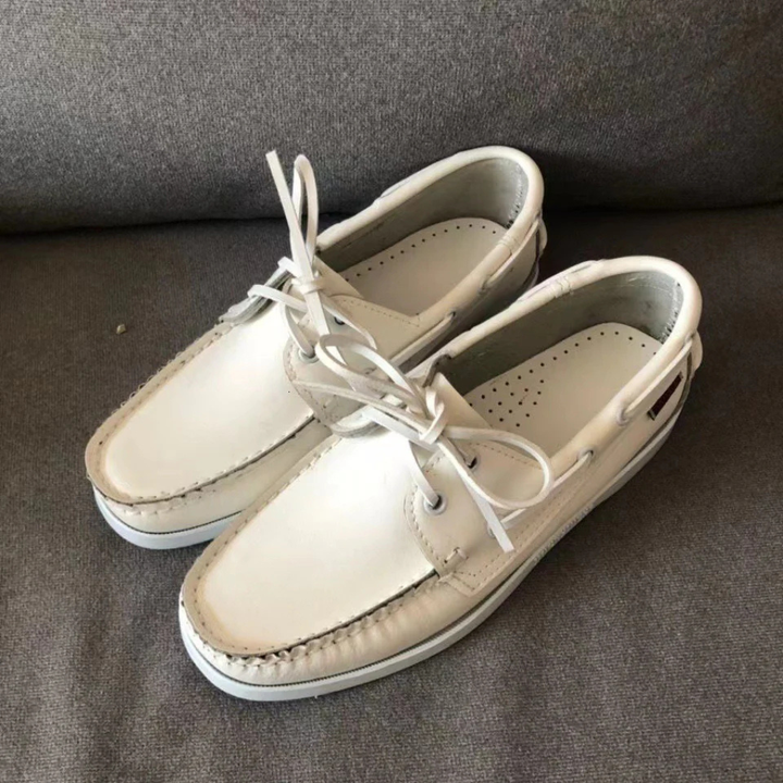Klassieke heren bootschoenen. Comfortabele veterschoenen in mocassin stijl, perfect voor een stijlvolle, casual look.