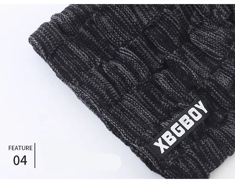 Complete unisex winterset in diverse kleuren; warme muts en sjaal, klaar voor de kou.