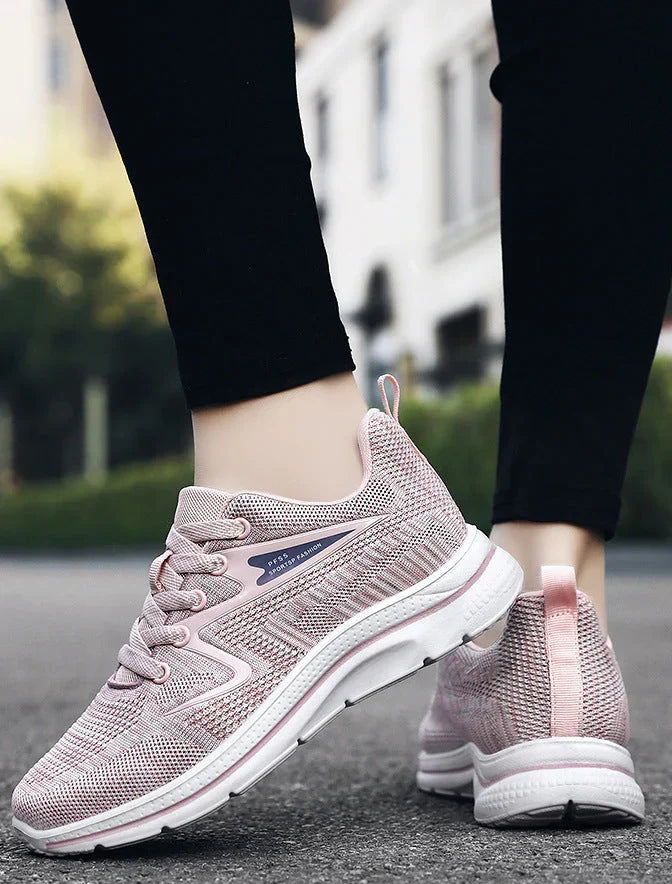 Comfortabele ActiveWalk Pro dames sneakers, ademend bovenwerk & slipvaste zool, ergonomisch voor dagelijks gebruik.