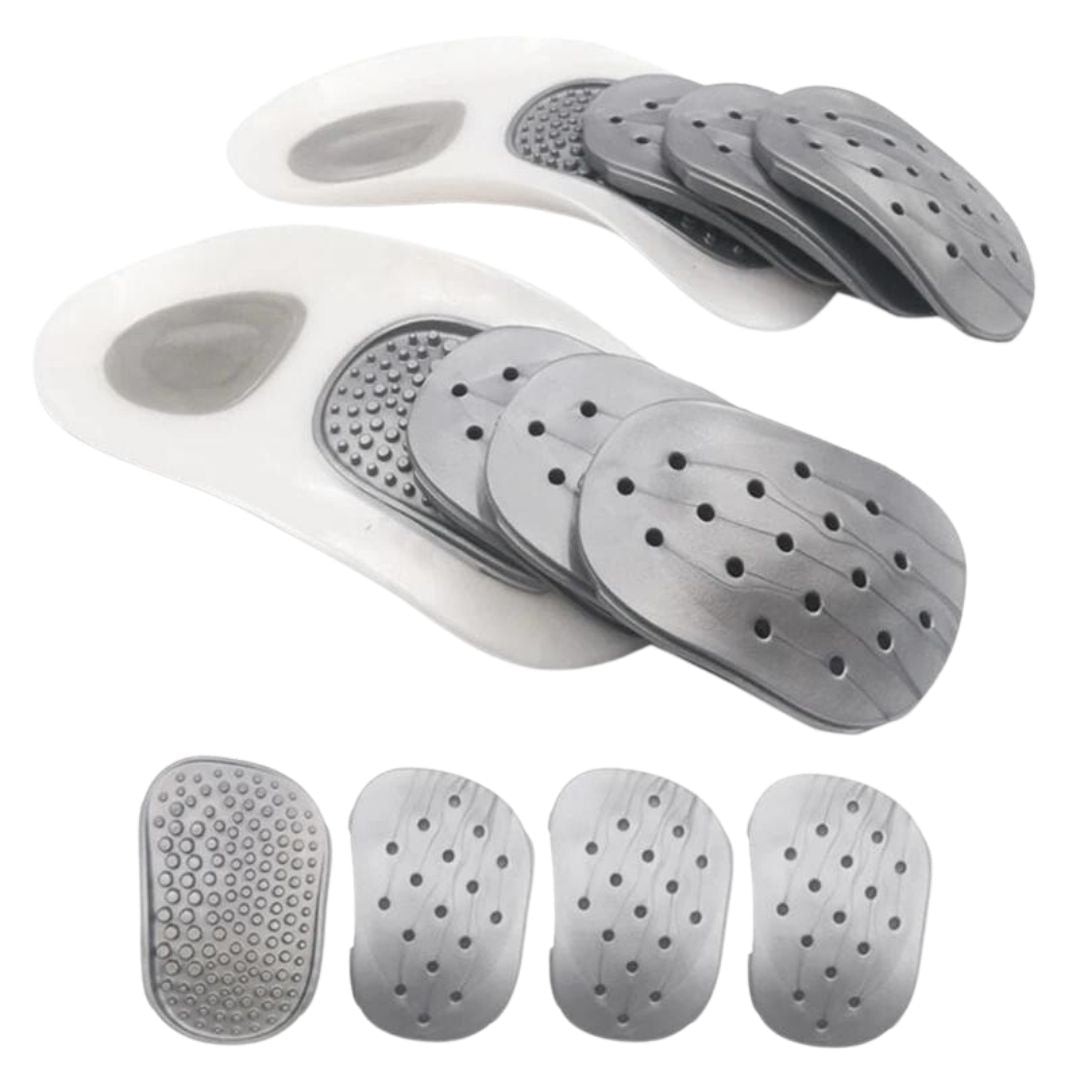 Paar orthopedische SoleRelief inlegzolen voor plantar fasciitis. Bieden comfort en steun aan beide voeten.