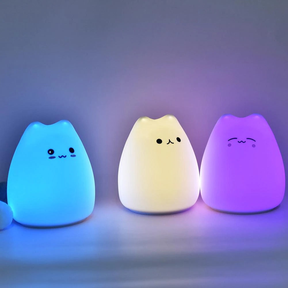 Energiezuinige kat nachtlamp. Kindvriendelijke siliconen sfeerverlichting met kleurrijke LED's, ideaal voor slaapkamer.