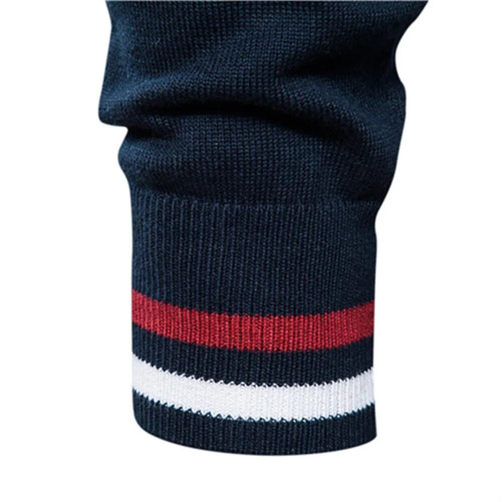Zacht heren collegevest met klassieke uitstraling; comfortabele en duurzame mode.