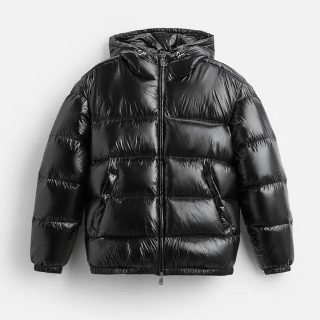Sportieve groene heren donsjas, puffer model. Modieuze winterjas die warmte en stijl combineert.