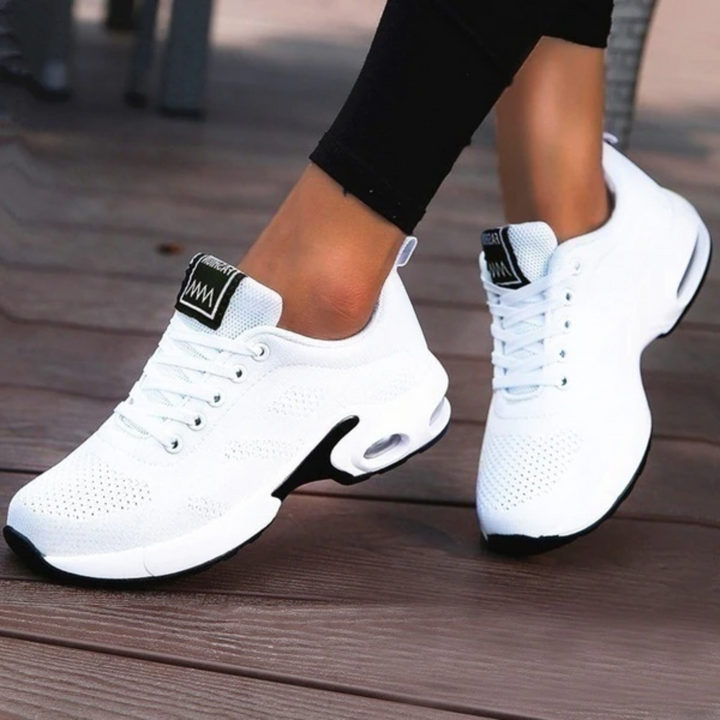 Stijlvolle dames werkschoenen, orthopedisch, met luchtkussen en robuuste veters voor optimale ondersteuning.