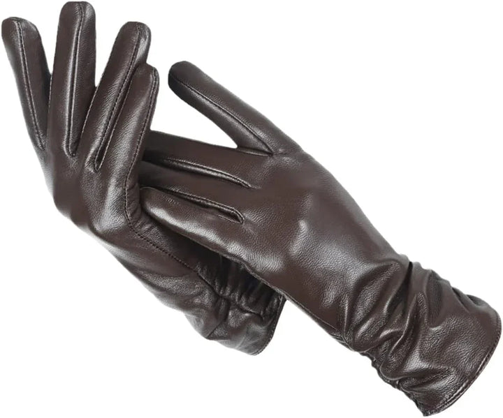 Zwarte leren dameshandschoenen, ideaal als warme winterhandschoenen. Klassiek en comfortabel.