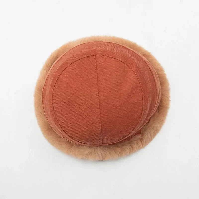 FrostChic dames wintermuts: warme, modieuze beanie met luxe fleecevoering. Essentieel winteraccessoire.