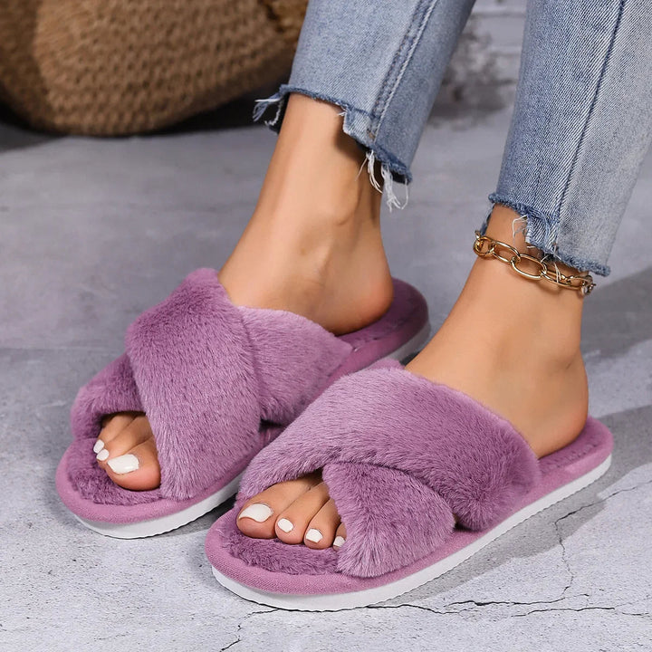 Hoymans comfort pantoffels, fluffy en warm voor dagelijks thuisgebruik.