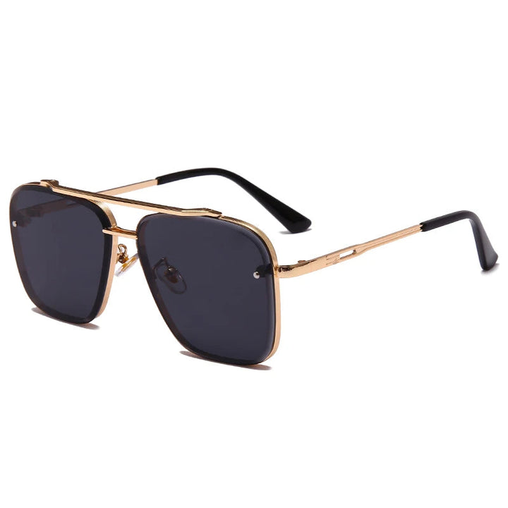 Trendy herenmode accessoire: een klassieke zonnebril met gradiënt glazen en hoge UV-bescherming.