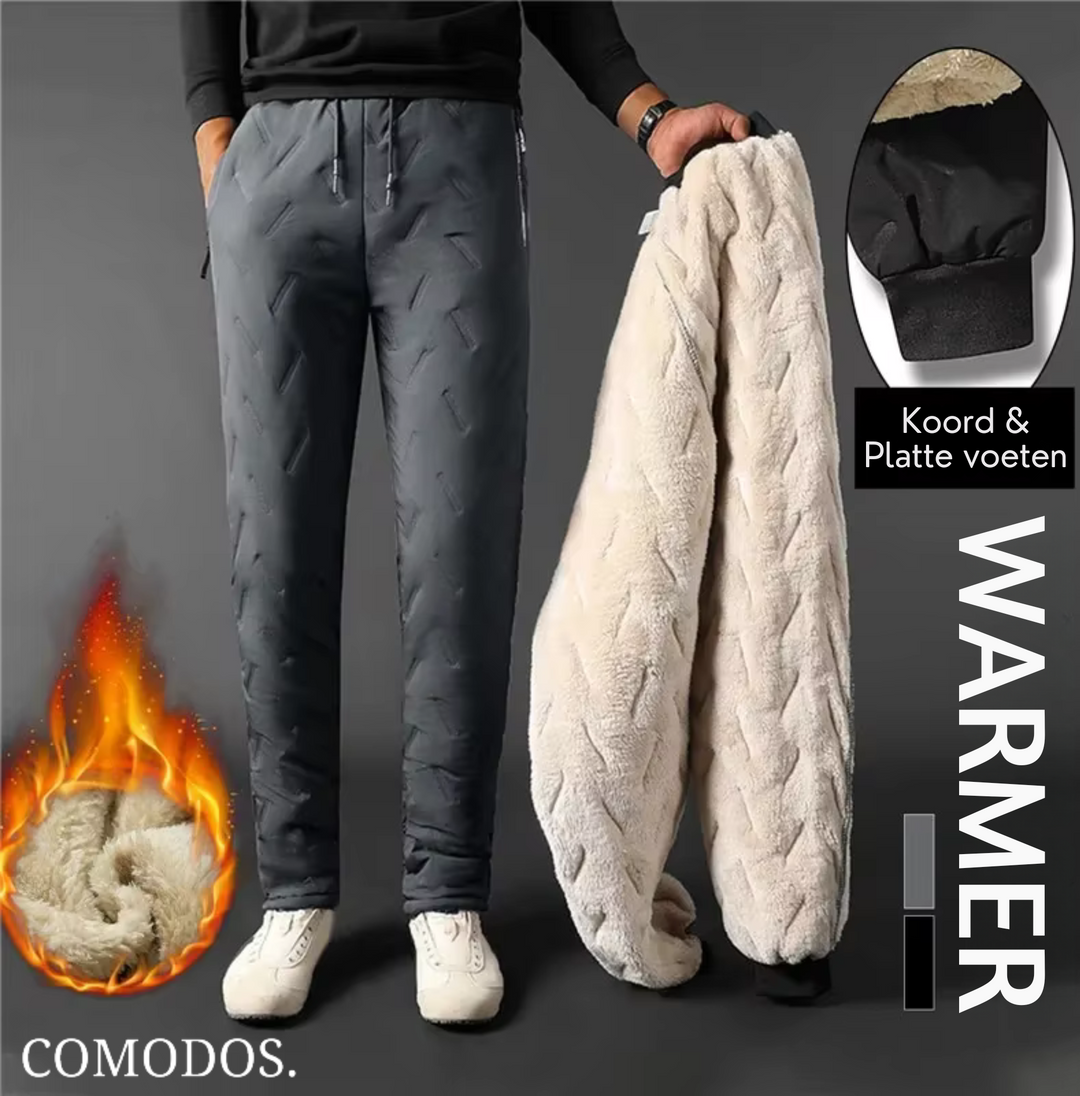 Achteraanzicht van robuuste heren winterbroek met functionele zakken; ideaal voor werk of vrije tijd.