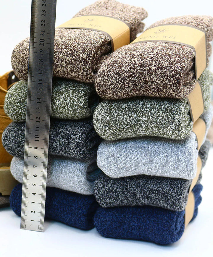 Diverse warme kleuren retro wintersokken (3 paar) voor volwassenen, zacht en comfortabel.