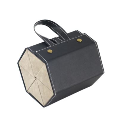 Zwarte en bruine PU leren brillen organizers, perfect voor geordend opbergen van je brillencollectie.
