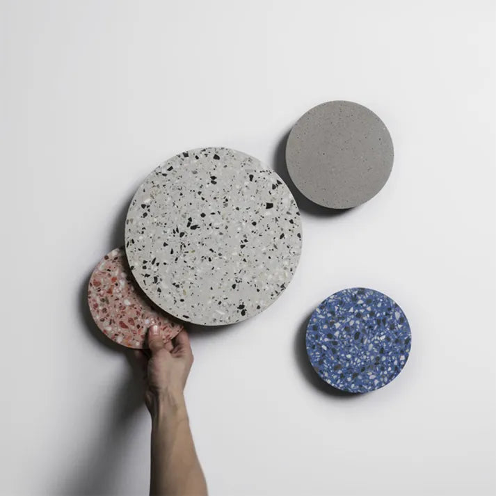 Moderne Scandinavische wandlamp met terrazzo, perfecte sfeer LED verlichting voor de woonkamer.