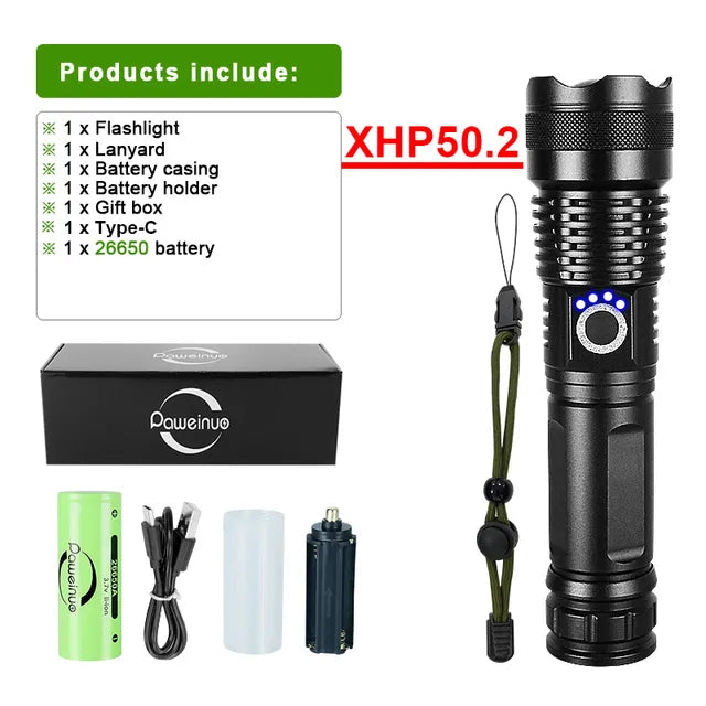Ultraheldere unisex LED zaklamp, oplaadbaar, ideaal voor buitenleven en kampeerplezier.