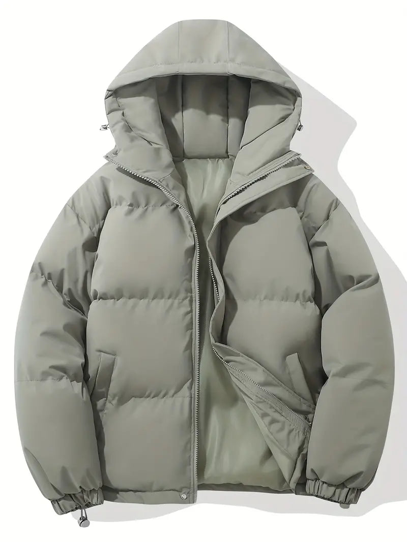 Functionele ritsen en diepe zakken van de stijlvolle casual heren winterjas, comfortabele details voor dagelijks gebruik.