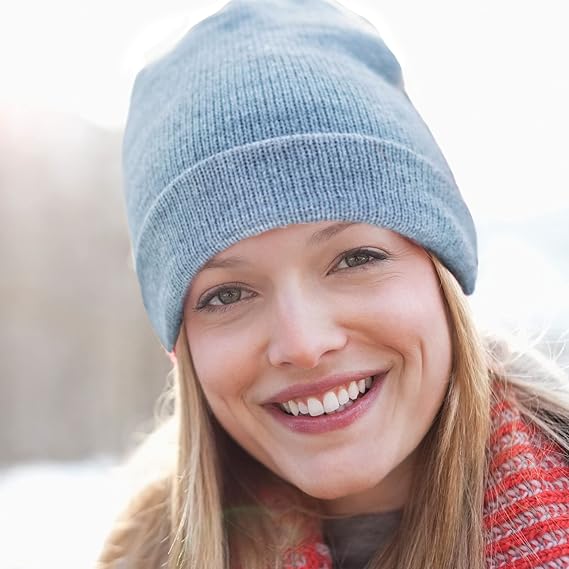 Veelzijdige unisex gebreide wintermuts, perfect voor dagelijks gebruik of outdoor winteractiviteiten.