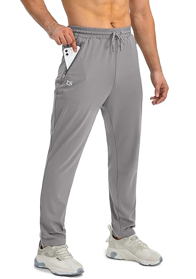 Noah herenbroek, comfortabele tapered fit, makkelijk te combineren.
