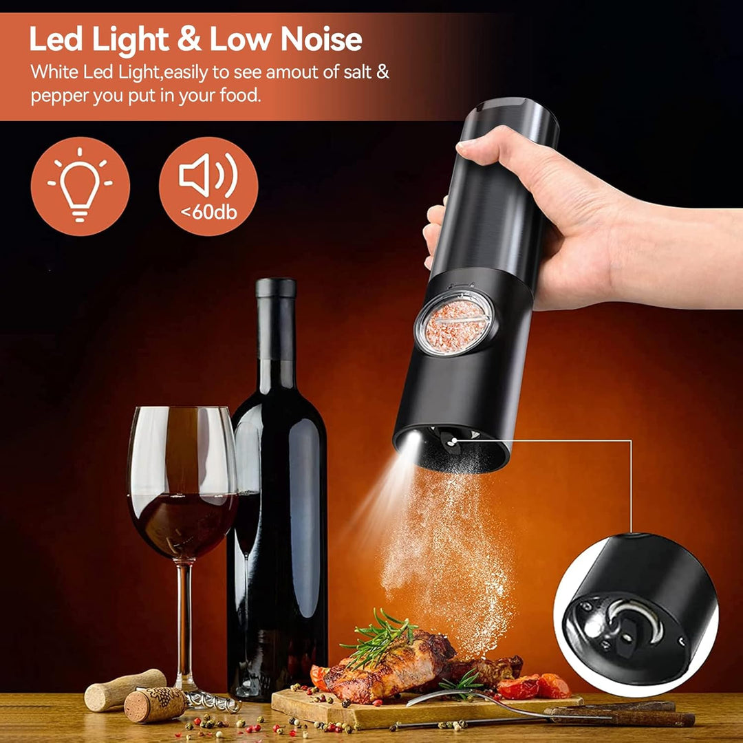 Modern zilveren oplaadbare zout- & pepermolen set, elektrisch en automatisch, perfect cadeau voor keukenliefhebbers.