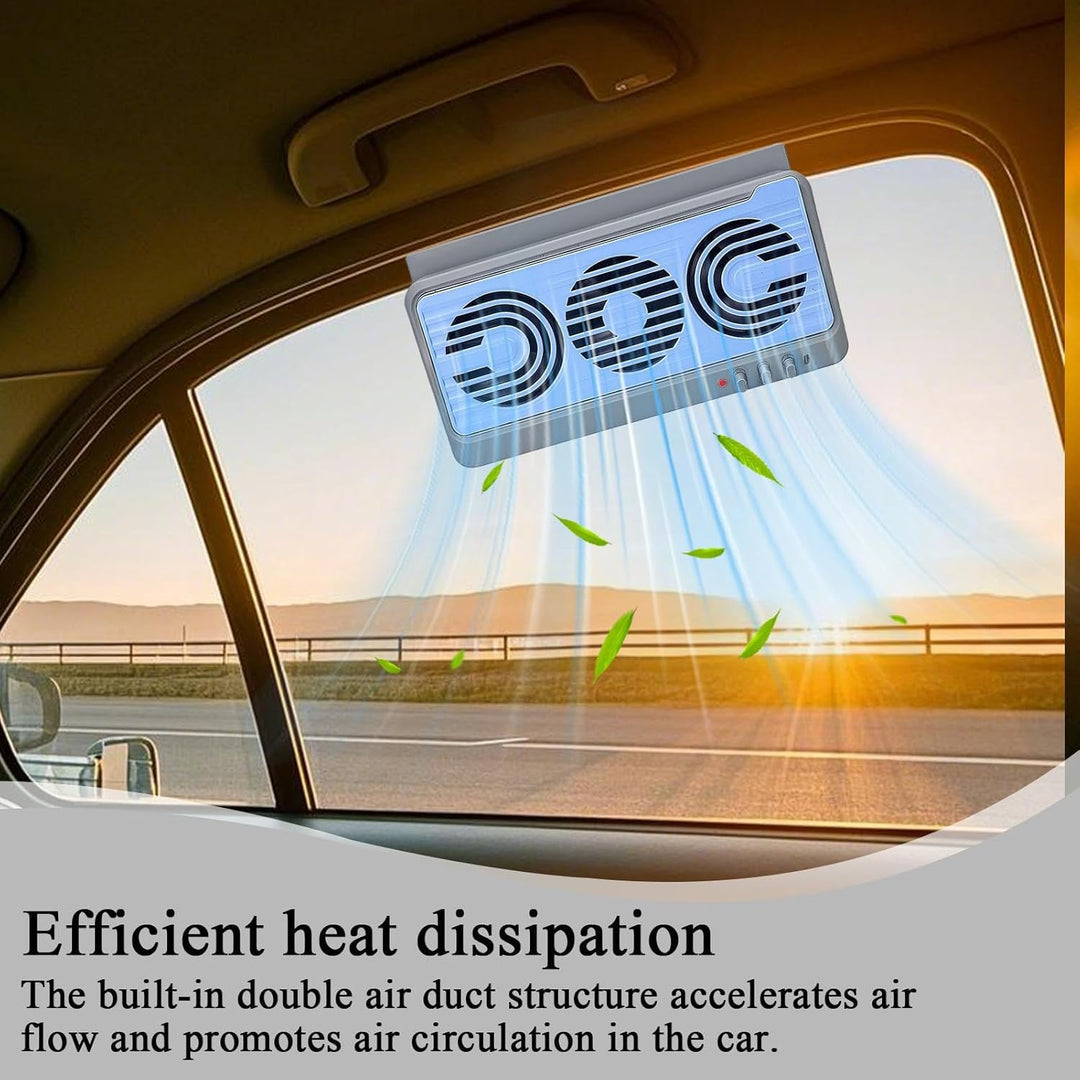 Compacte zonneventilator in autoruit, ideaal autoaccessoire voor zomerse ventilatie en frisse lucht.