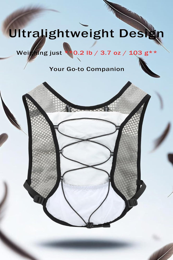 Dravien outdoor vest, met handige bidonhouders en een 2 liter waterzak.