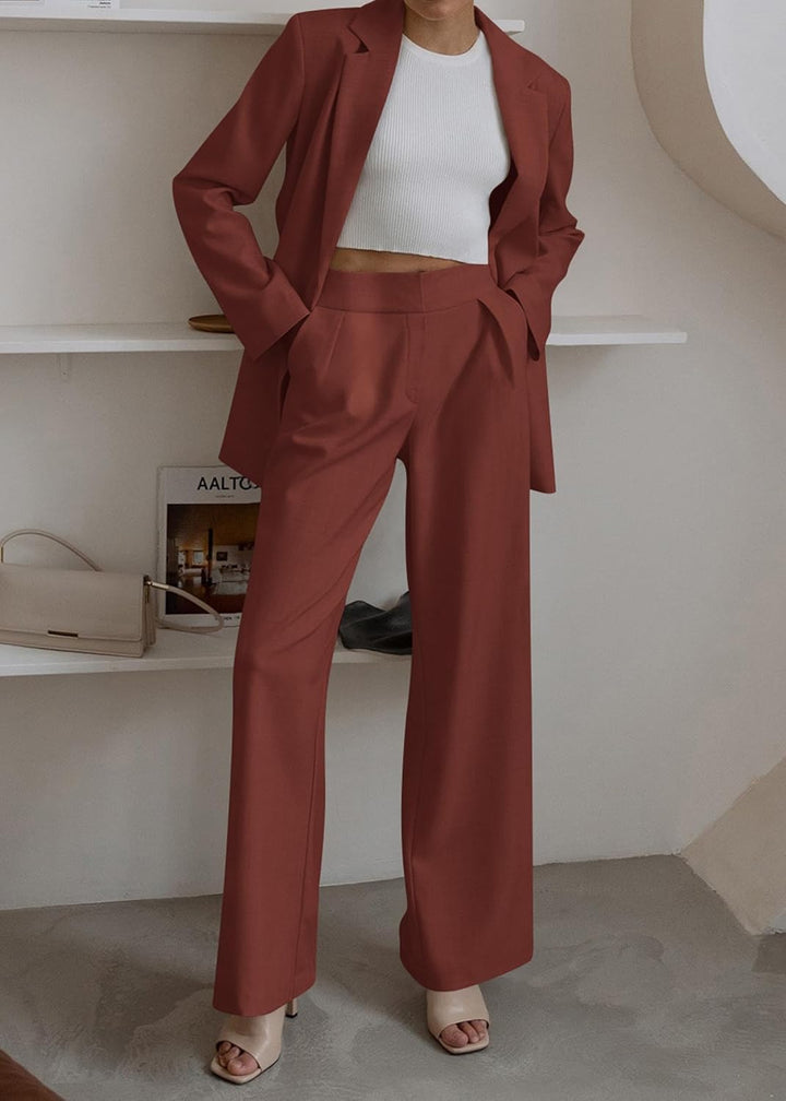 Comfortabele Mia dameskleding: blazer en wijde pantalon set, ideaal voor elke gelegenheid.