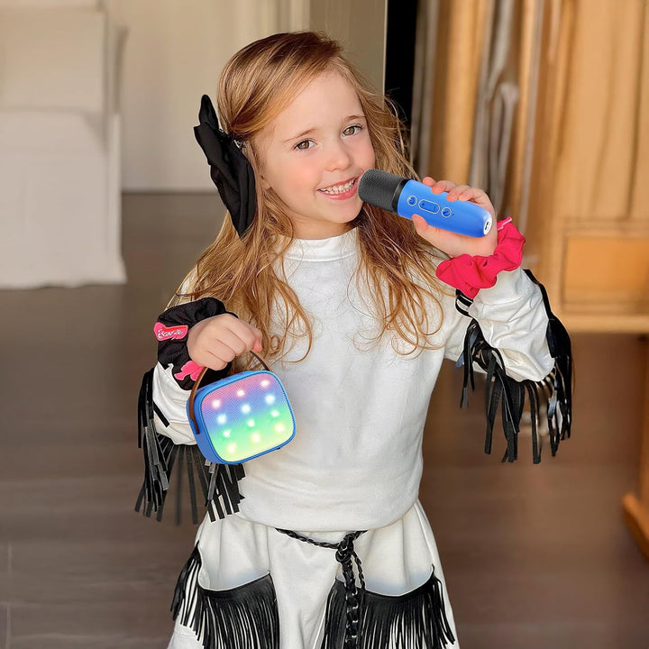 Perfect cadeau: Veylo draagbare karaoke machine met speaker en twee draadloze microfoons.
