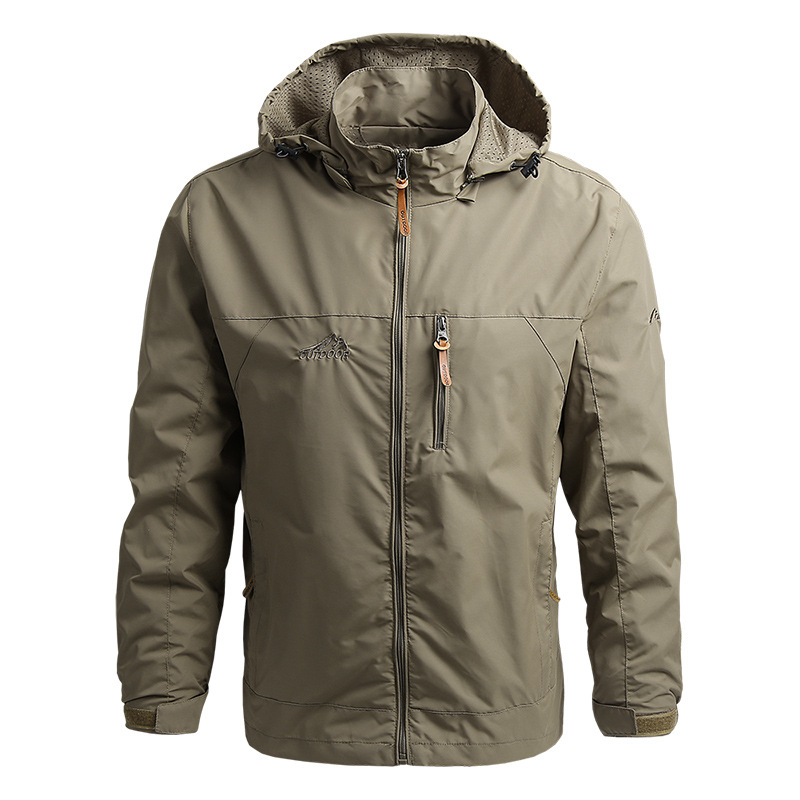 Functioneel herenjack militaire stijl, waterdicht en winddicht, perfect voor casual outdoor gebruik. Duurzame herenkleding.
