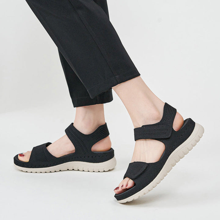 Stijlvolle open dames sandalen, orthopedisch en ademend, perfect voor zomerse dagen en comfortabele wandelingen.