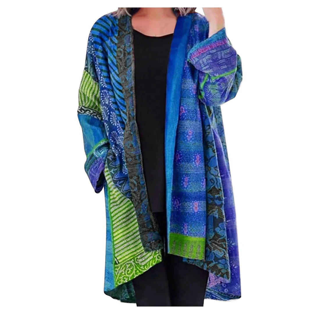 Dames oversized vest met uniek patchwork design en lange mouwen, comfortabel en trendy voor casual look.