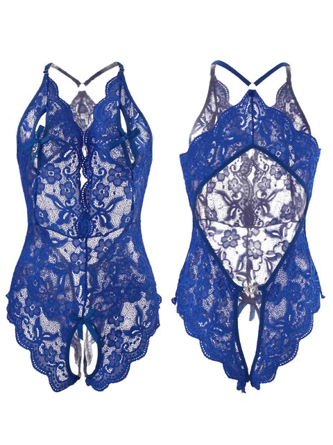 Rode verleidelijke lingerieset voor dames met grote maten, open en intiem design, accentueert rondingen.