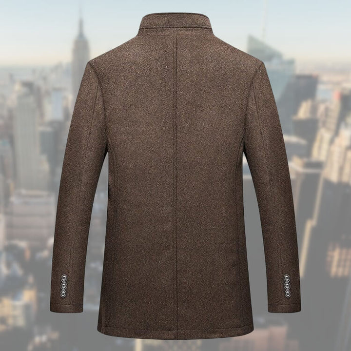 Klassieke heren overjas met stijlvol gilet, verhoogt elke outfit; een must-have voor de garderobe.