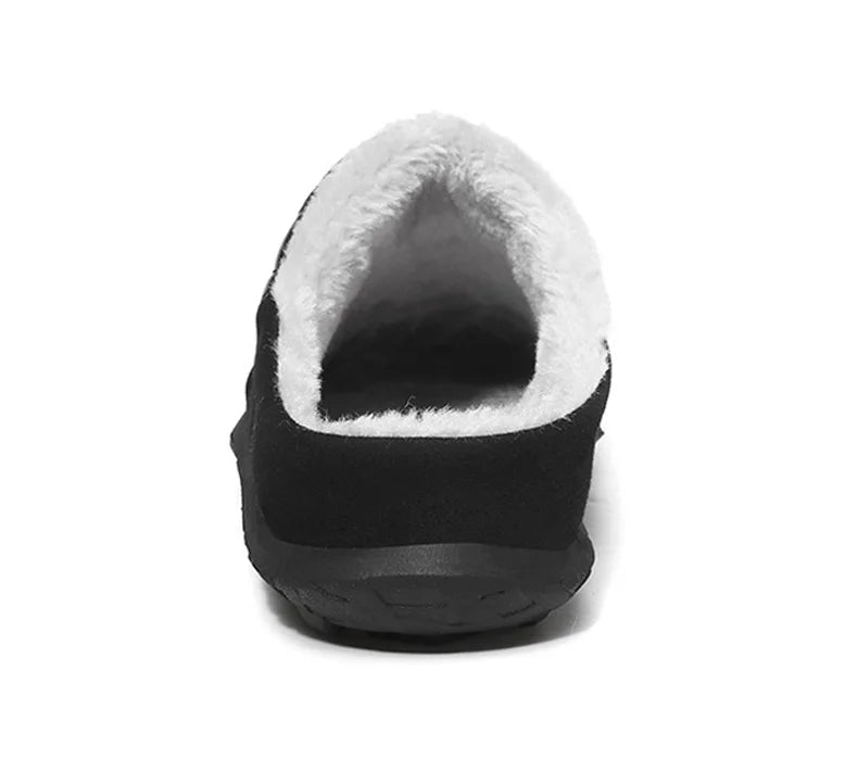 Stijlvolle heren sloffen, warm en ademend, met antislip profiel voor thuisgebruik.