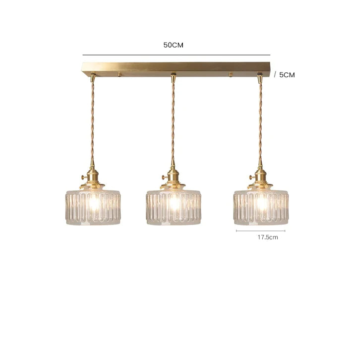 De Harrison kristallen hanglamp, een verfijnde keuze voor sfeervolle woonkamerverlichting.