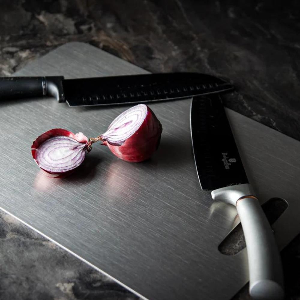 Antibacteriële RVS snijplank, perfect voor hygiënisch koken en maximale voedselveiligheid.