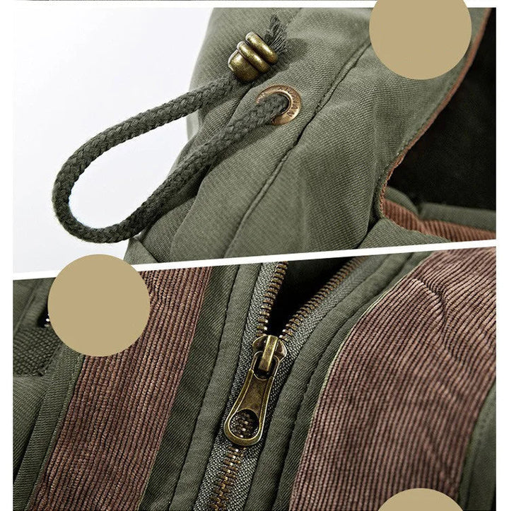 Moderne heren parka voor de winter, combineert warmte met een stijlvolle uitstraling.