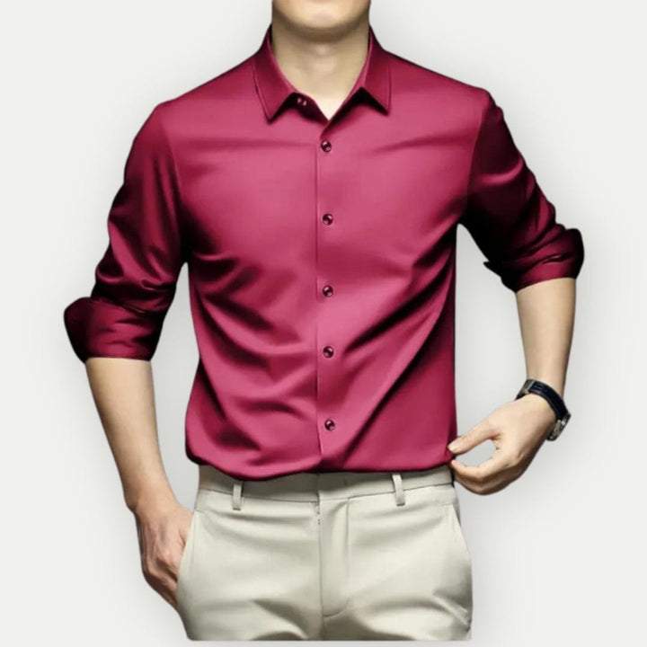 Modern strijkvrij slim fit herenoverhemd, perfect voor comfort en stijl de hele dag.