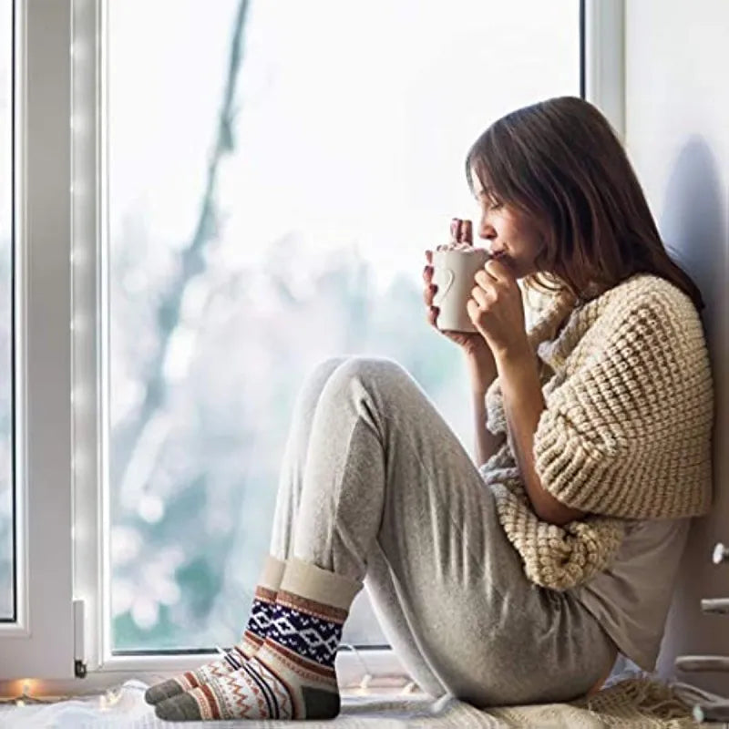 Luxueus zachte dames winterse sokken: ultiem comfort en gezellige voetmode voor kou.